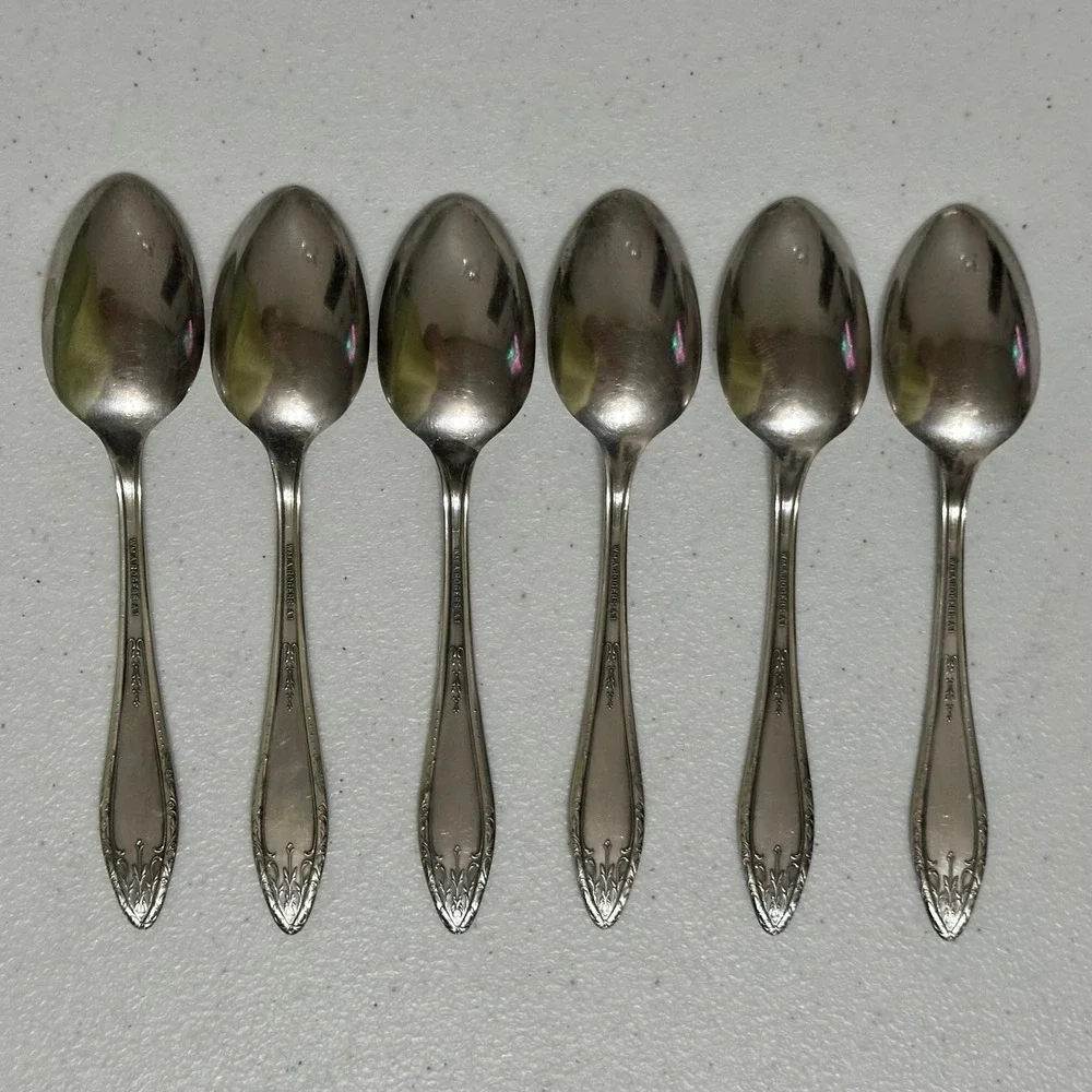 6 WM A Rogers A1 Mystic‎ Coronet Pattern Teaspoons Flatware Silverplate Vintage